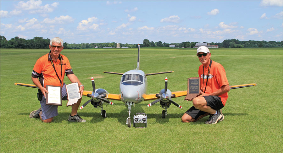 Mike Barbee (L) and Frank Noll won the 2018 AMA Nats in Team Scale (again) with the King Air! 