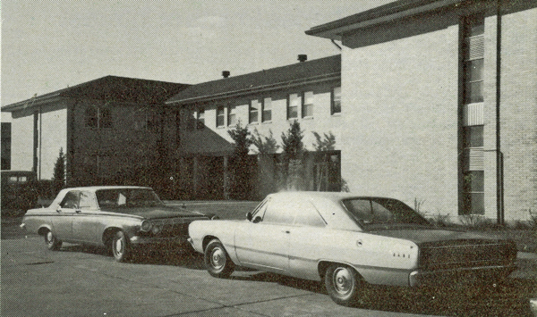 Dormitory buildings at McNeese State University were very popular at previous Nats—over 600 stayed there. Facilities are modern, air conditioned, economical, and close to eating places. 