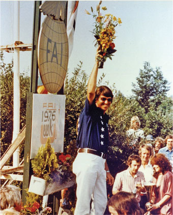 PAMPA’s first vice president, Les, is a threetime F2B world champion. He is shown here after winning his first gold medal in Holland in 1976. Les flew his legendary Stiletto 660, which is on display in the National Model Aviation Museum in Muncie IN. Phot