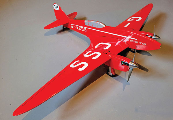 Joe Eiben’s scratch-built, 68-inch wingspan Profile Scale de Havilland DH.88 Comet features retracts, flaps, and electric power. 