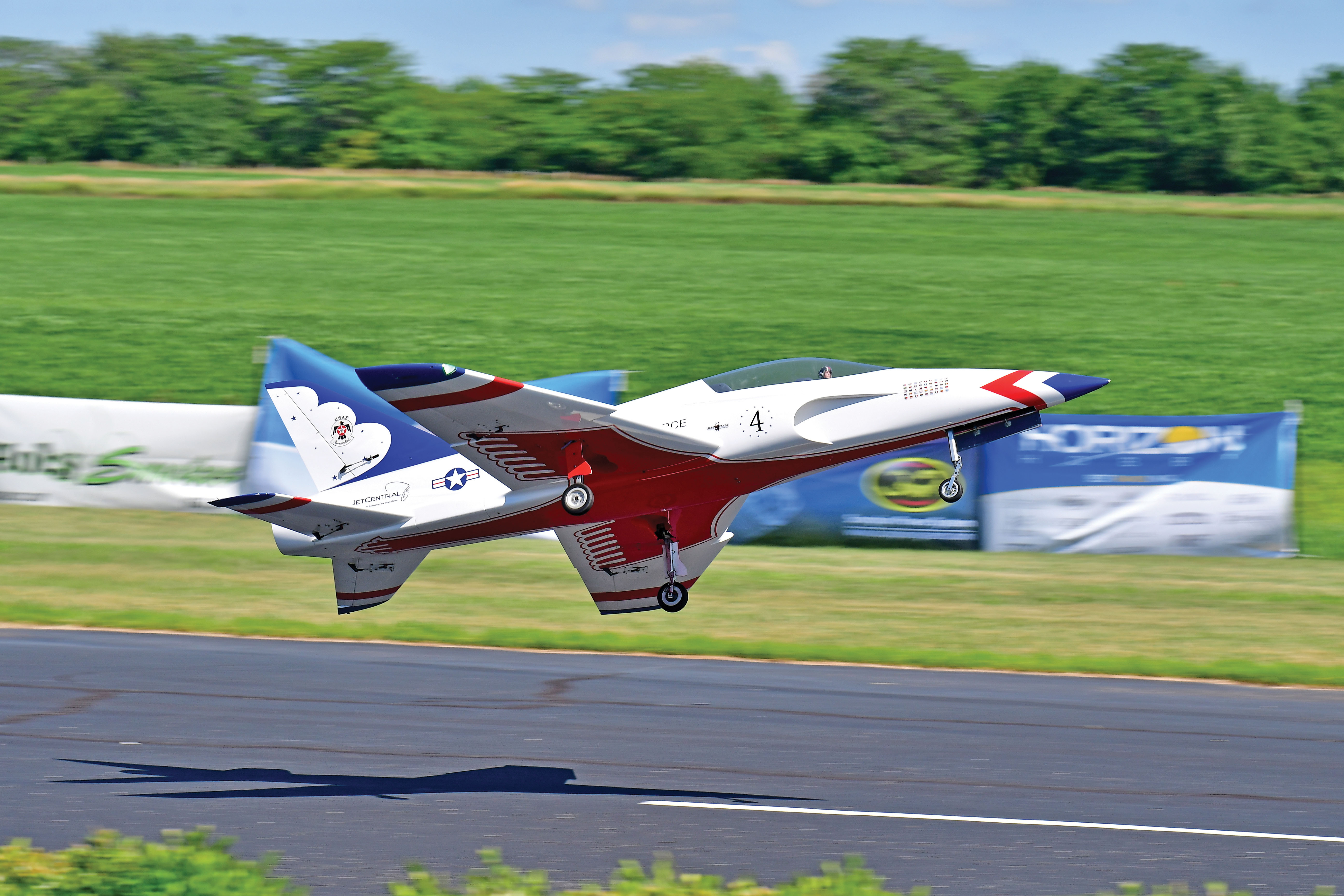 model aviation rc jets columnist competed in the jet category with his xtreme arf vixen